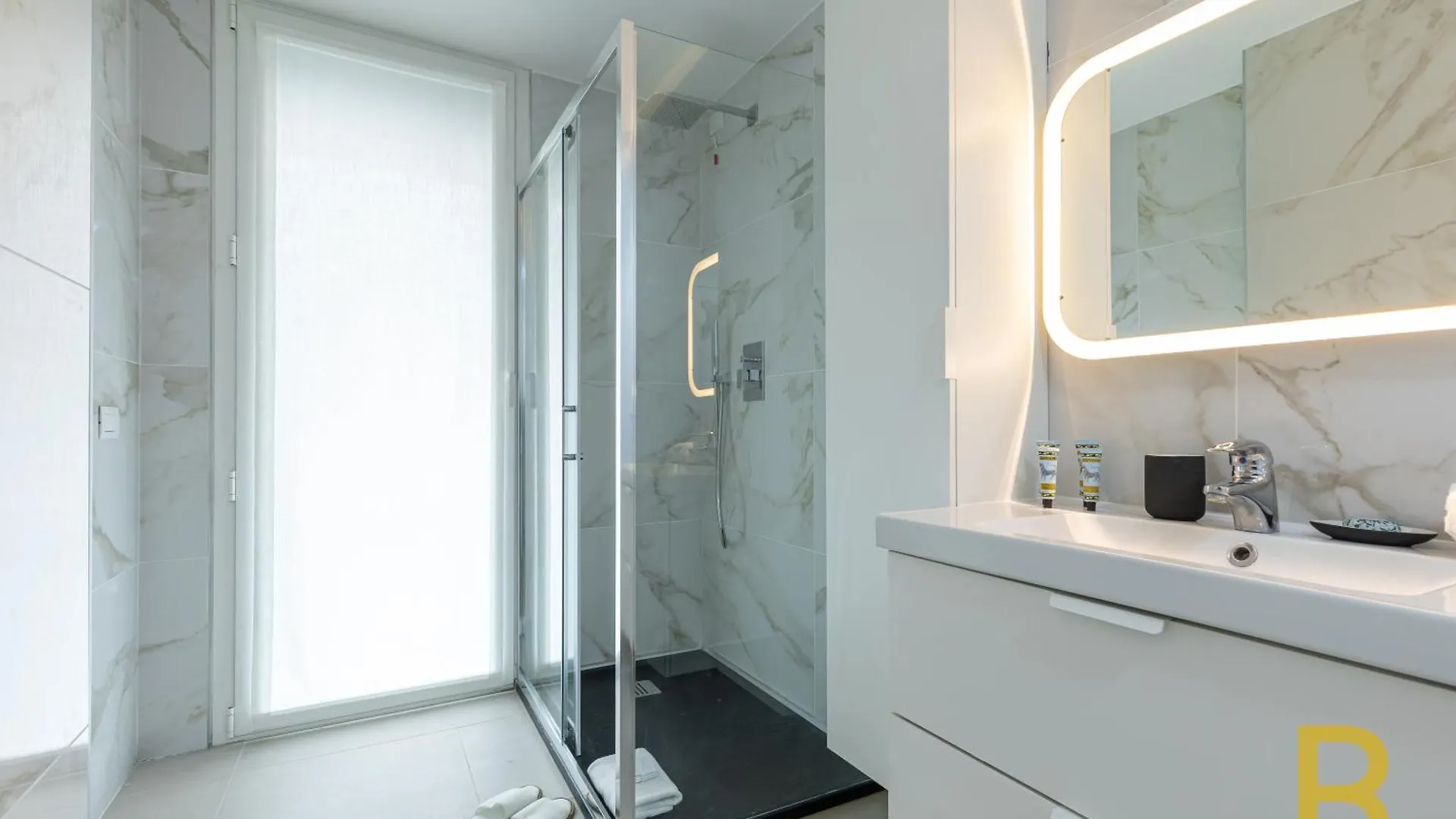 Beplace Apartments In Chinatown Milan Italie